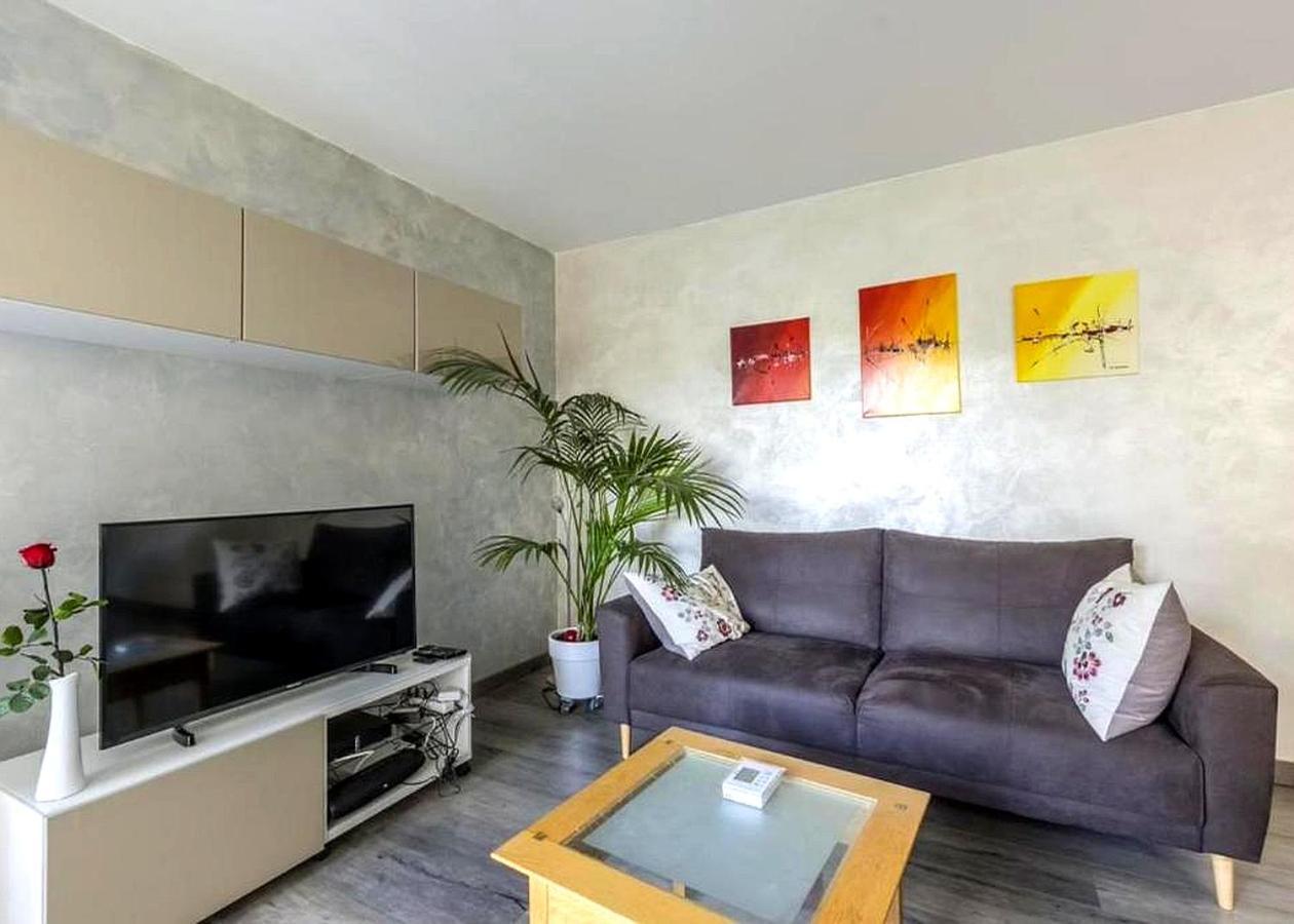 Apartment Superbe Appt Port Marianne, Parking Prive, 4 Personnes *